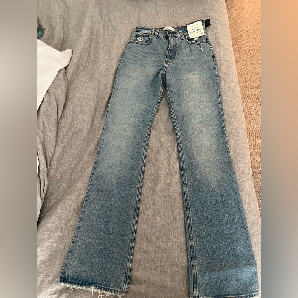 NWT 70’s Vintage Flare Ultra High Rise